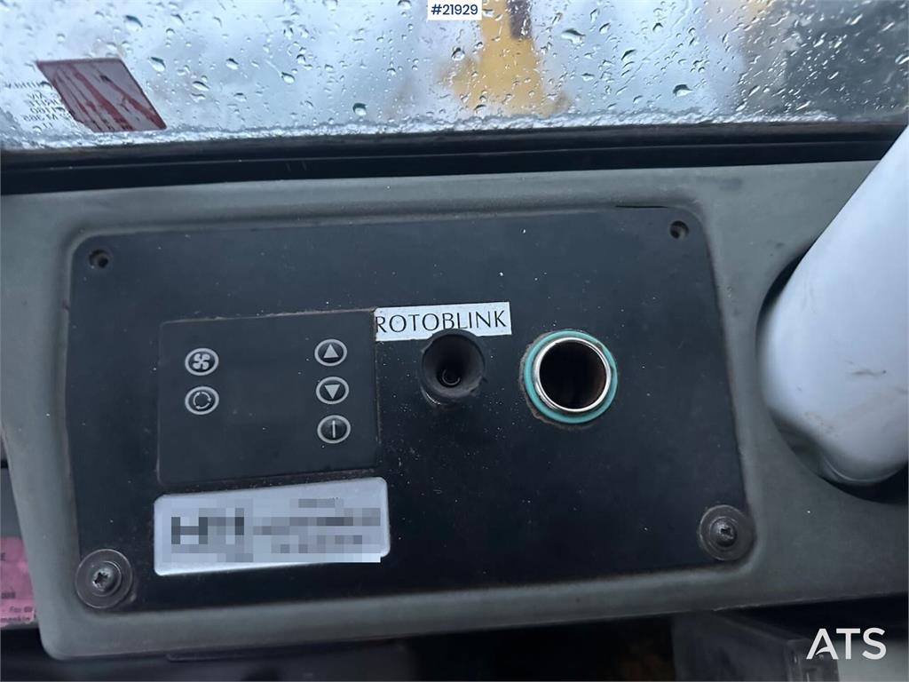 Yanmar VIO57-U excavator with rototilt and 3 buckets