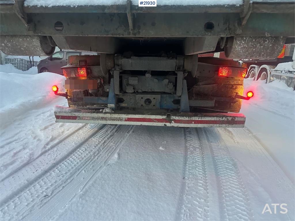 Volvo FH12 snow-plow equipped hook truck with flatbed –