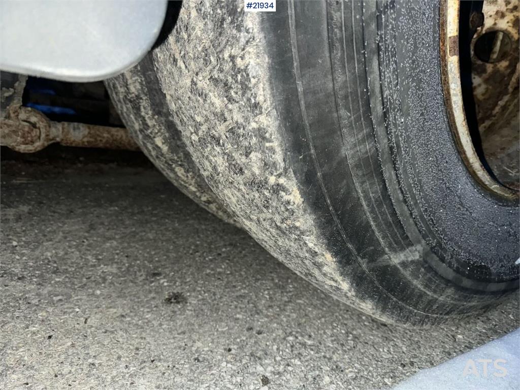 MAN TGA 28.410 6x2 Snowplow-Equipped Tipper Truck – Re