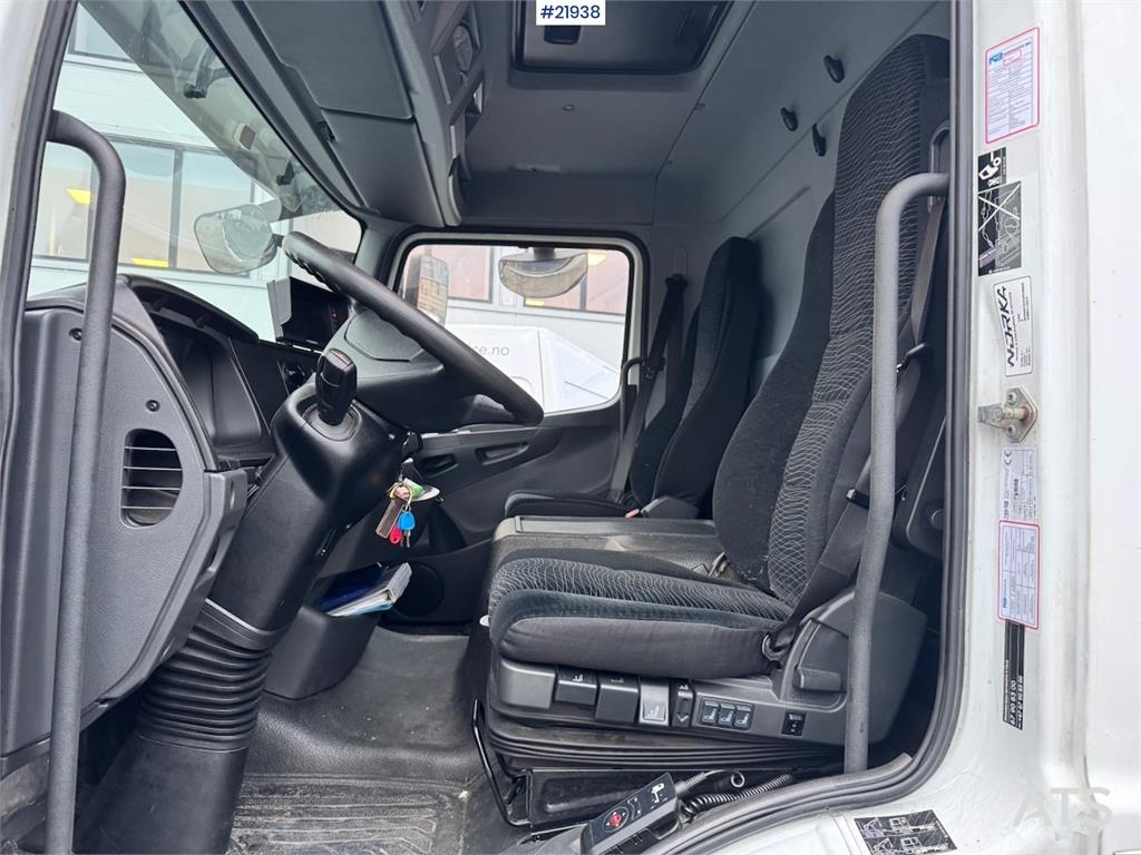 Mercedes-Benz Atego 1023 box car