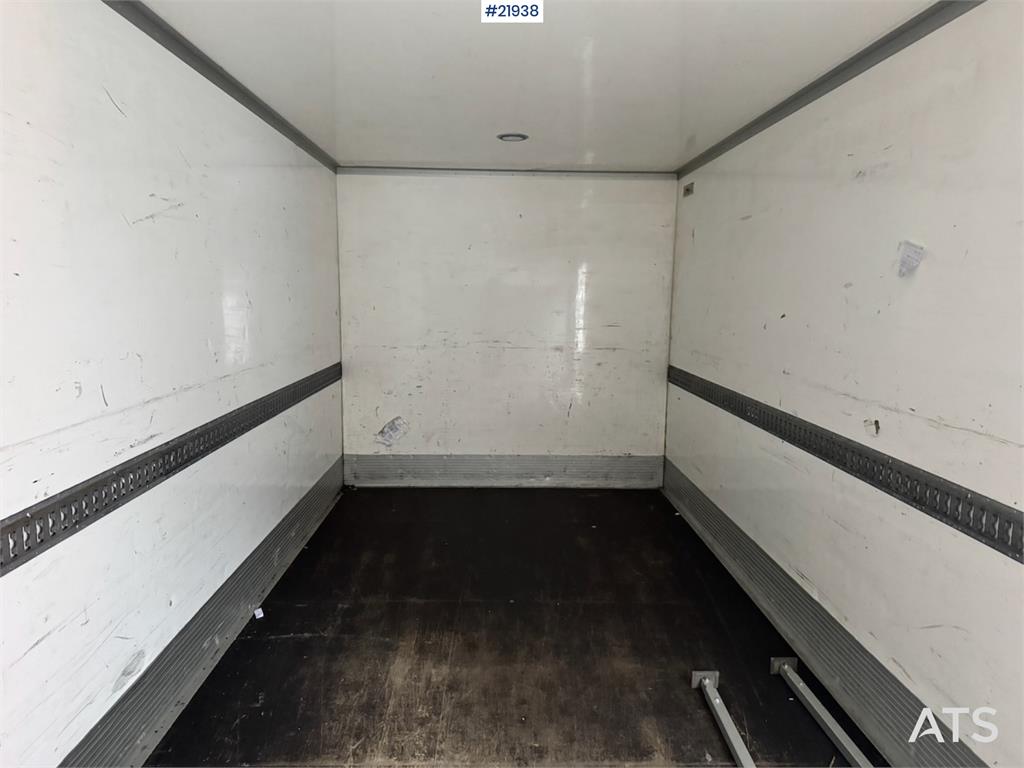 Mercedes-Benz Atego 1023 box car