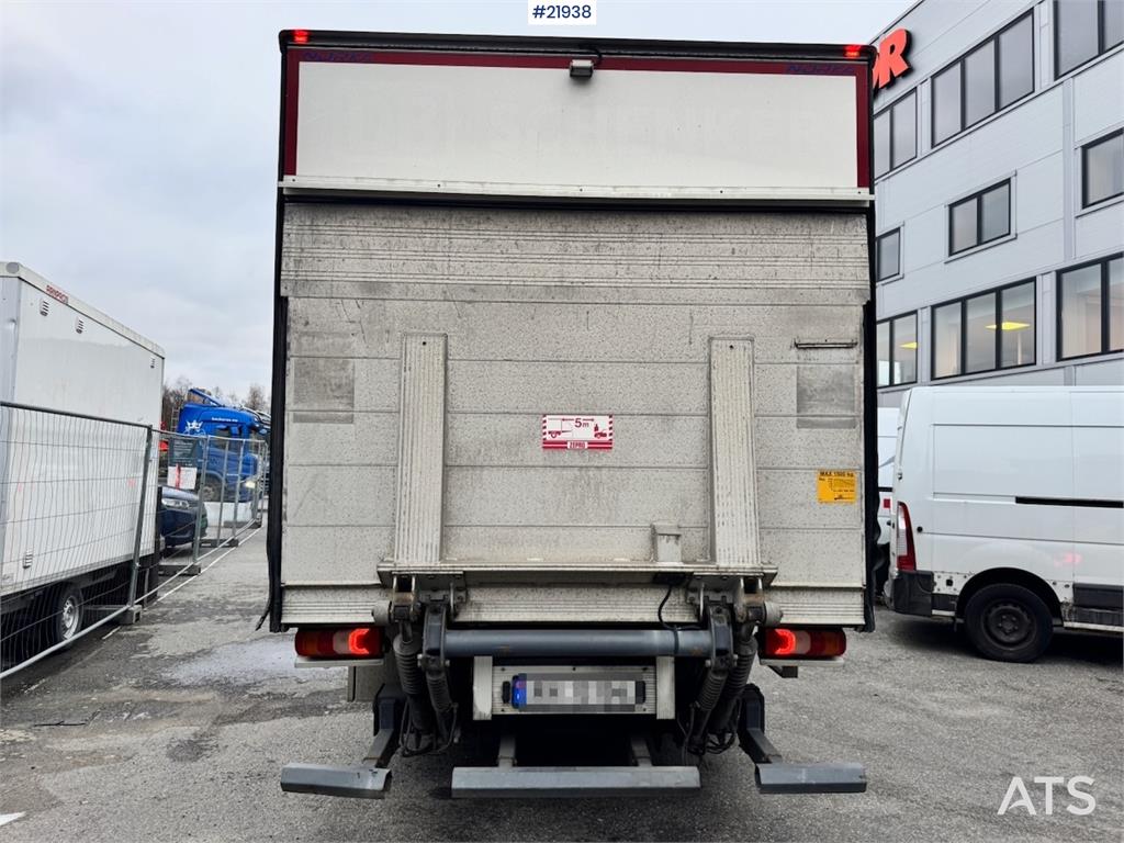 Mercedes-Benz Atego 1023 box car