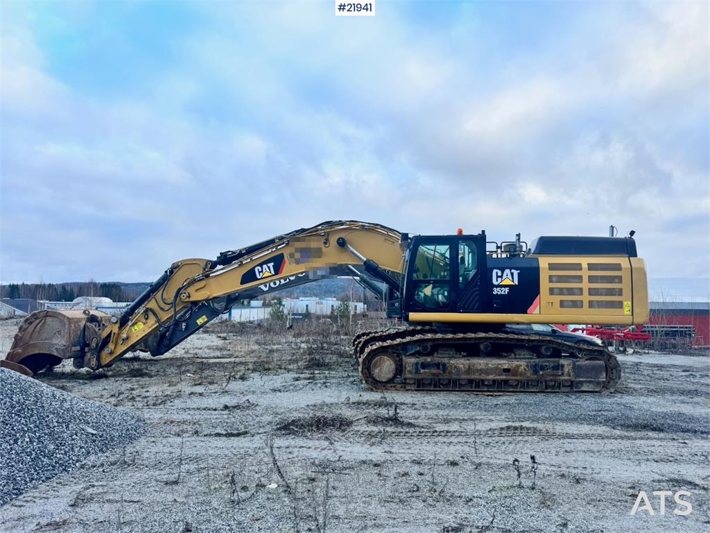 CAT 352F
