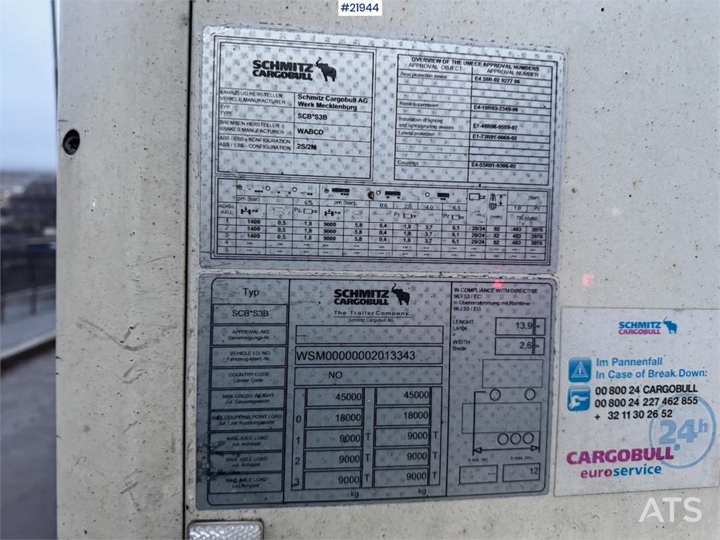 Schmitz Cabinet semi w/ Lifting element.