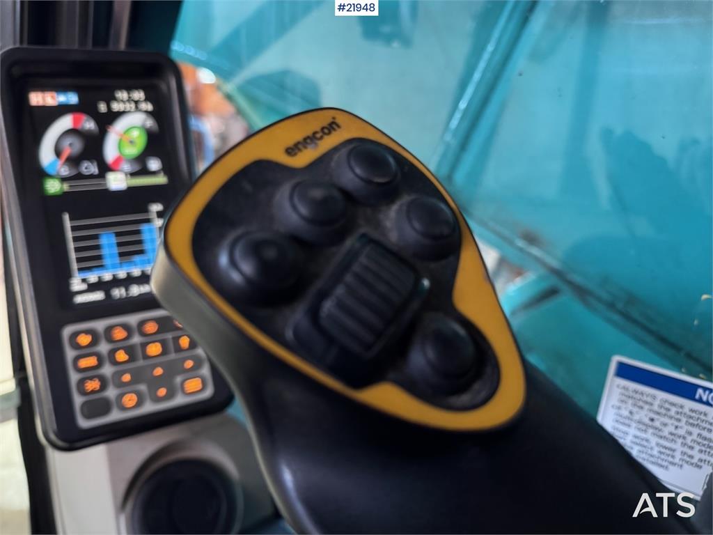 Kobelco SK270 SRLC-5E w/ Bucket and GPS. Certified!