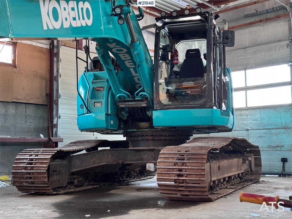 Kobelco SK270 SRLC-5E w/ Bucket and GPS. Certified!