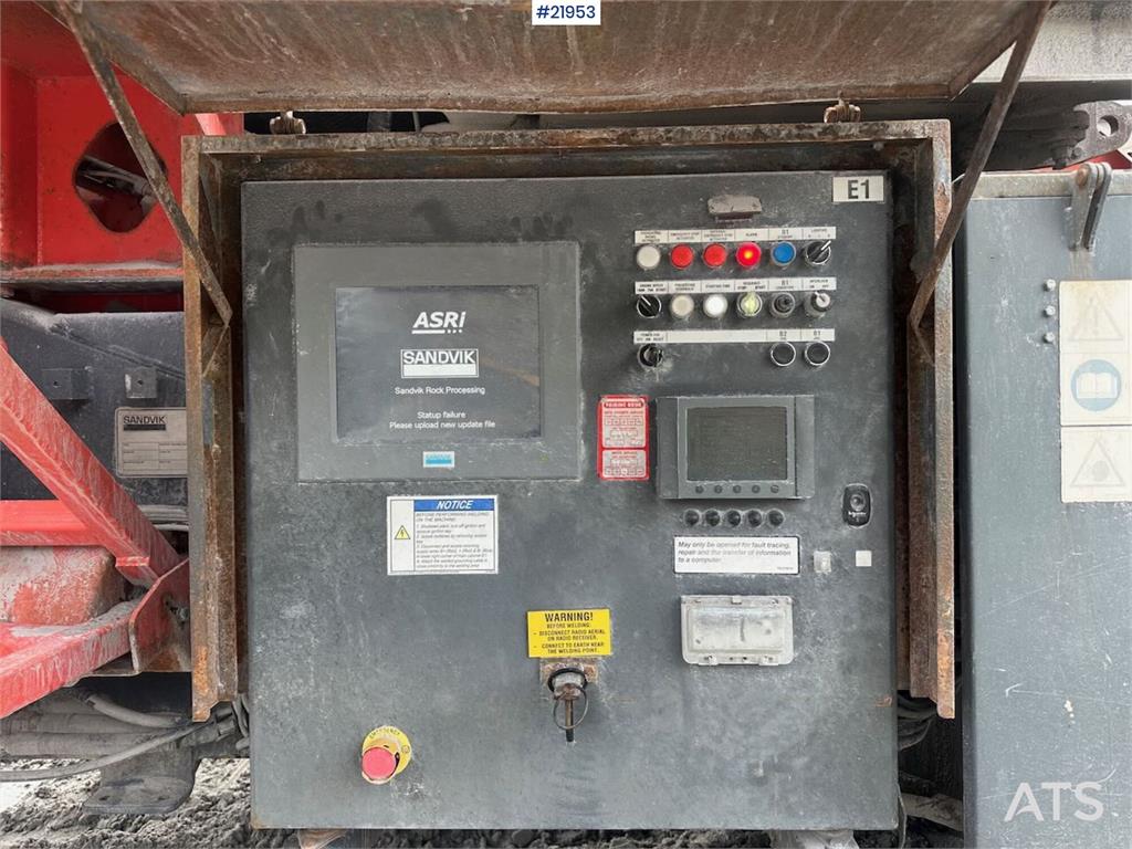 Sandvik UH440i Spindle. SEE VIDEO.