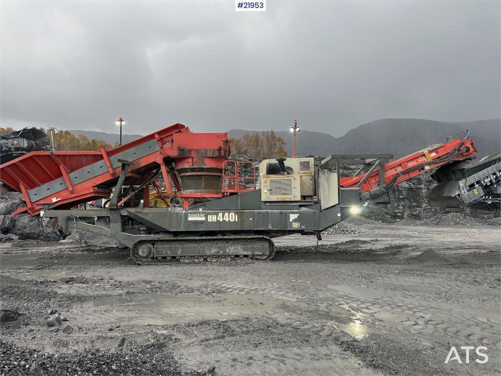 Sandvik UH440i Spindle. SEE VIDEO.
