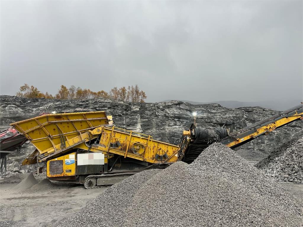 Keestrack Frontier screening plant – SEE VIDEO