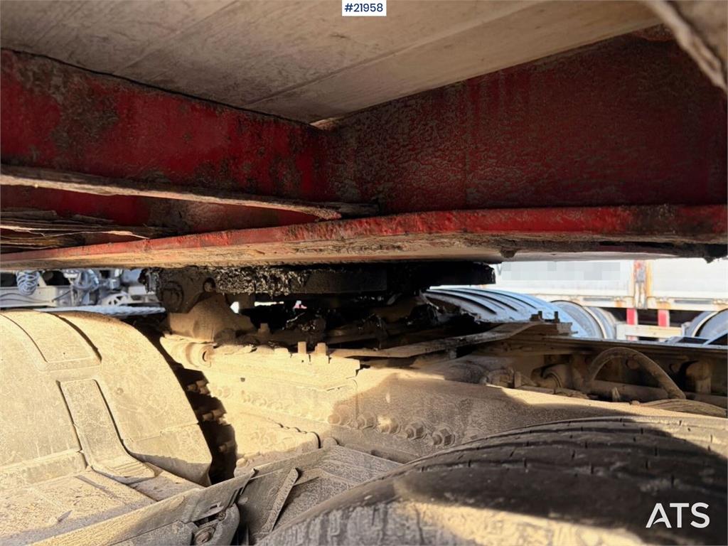 Tyllis L3 3-axle flatbed semi-trailer with side boards Re