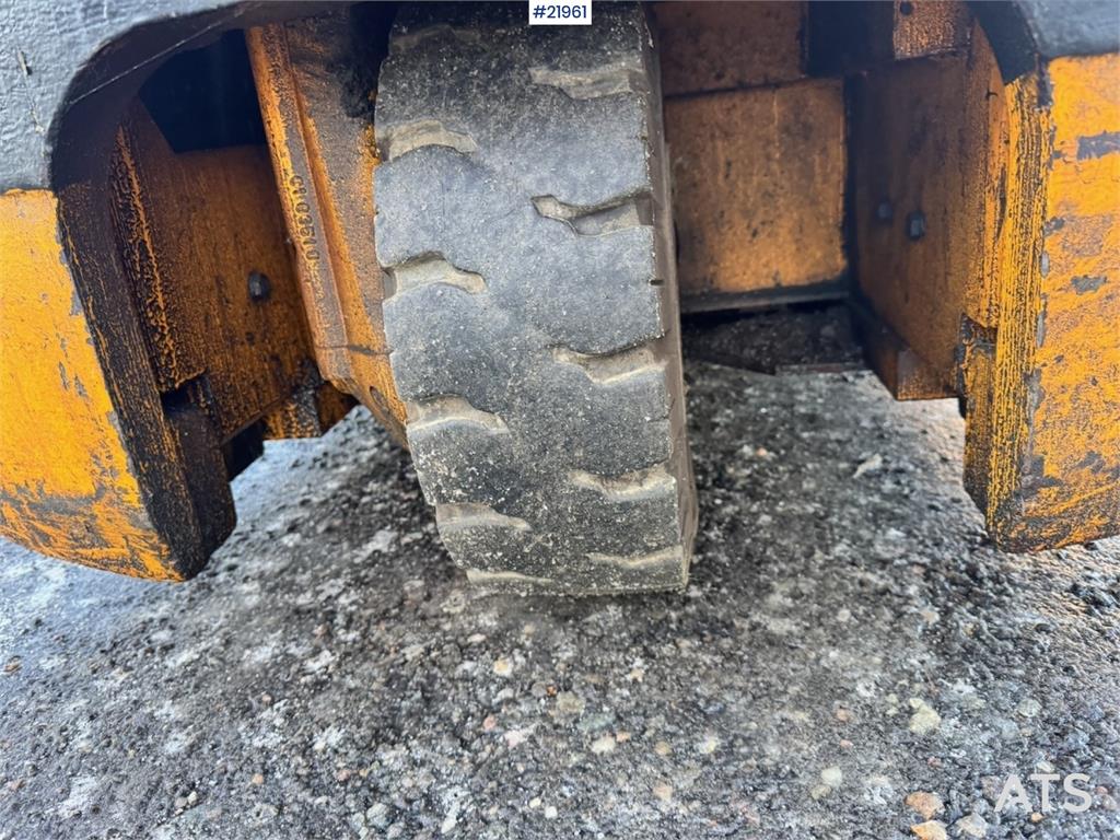 Jungheinrich EFG D1.0 Electric Forklift w/ Charger