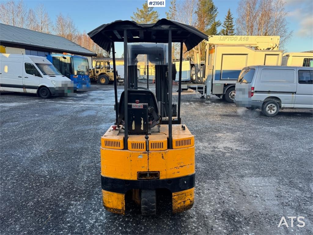 Jungheinrich EFG D1.0 Electric Forklift w/ Charger