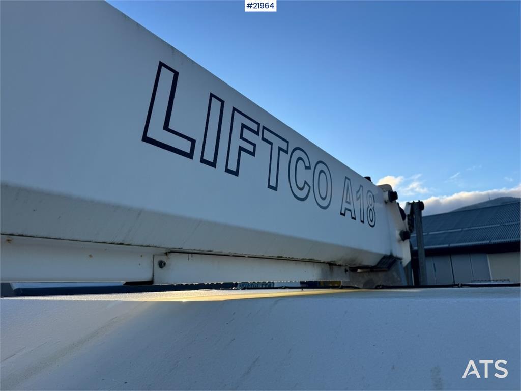 MAN TGM 15.250 Lift truck w/ 18 m Working height. 132,