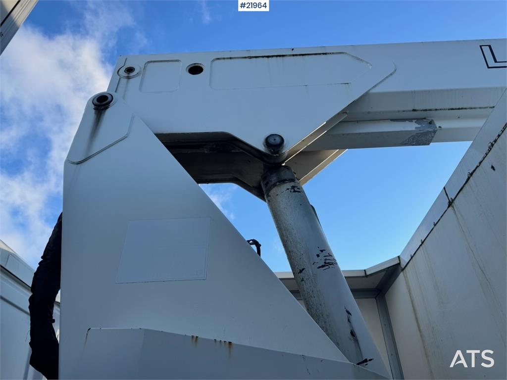 MAN TGM 15.250 Lift truck w/ 18 m Working height. 132,