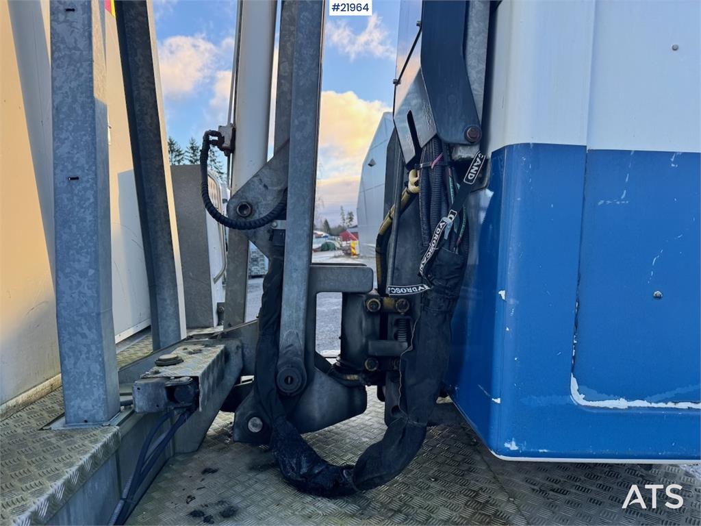 MAN TGM 15.250 Lift truck w/ 18 m Working height. 132,