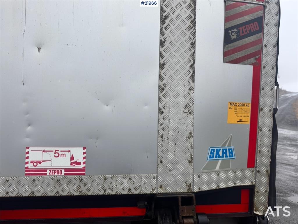 HFR Cabinet with Lift Element.