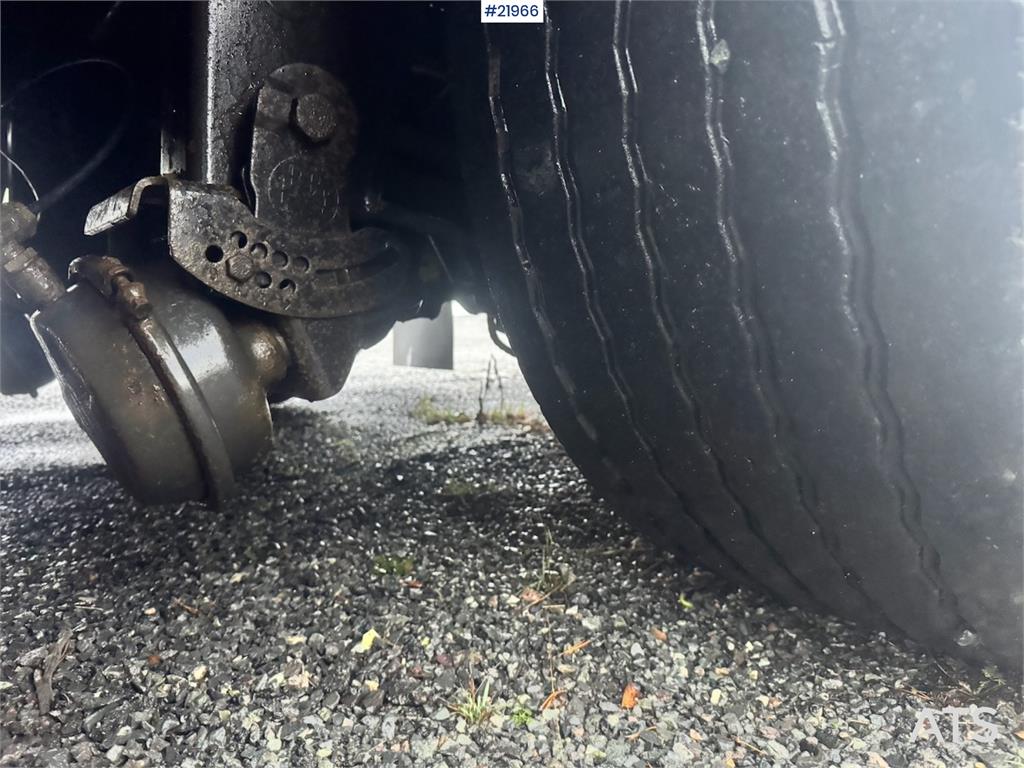 HFR Cabinet with Lift Element.