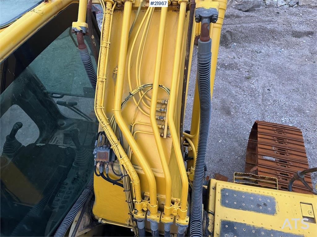 Komatsu PC240LC-8 Crawler Excavator w/ Digger Bucket.