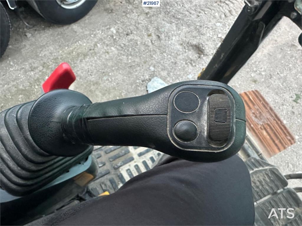 Komatsu PC240LC-8 Crawler Excavator w/ Digger Bucket.