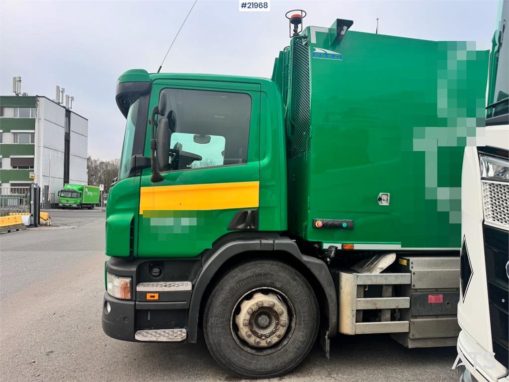 Scania P340 6x2 Refuse truck w/ Crane.