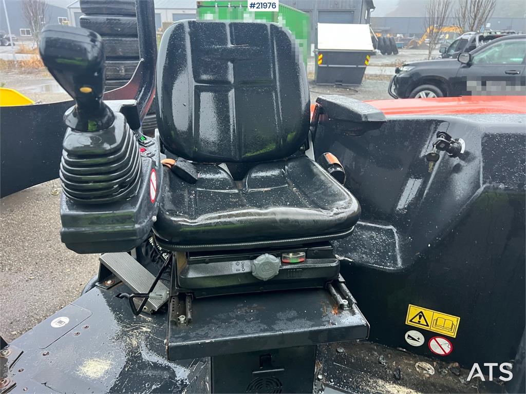 Kubota kc300hr-5 crawler dumper