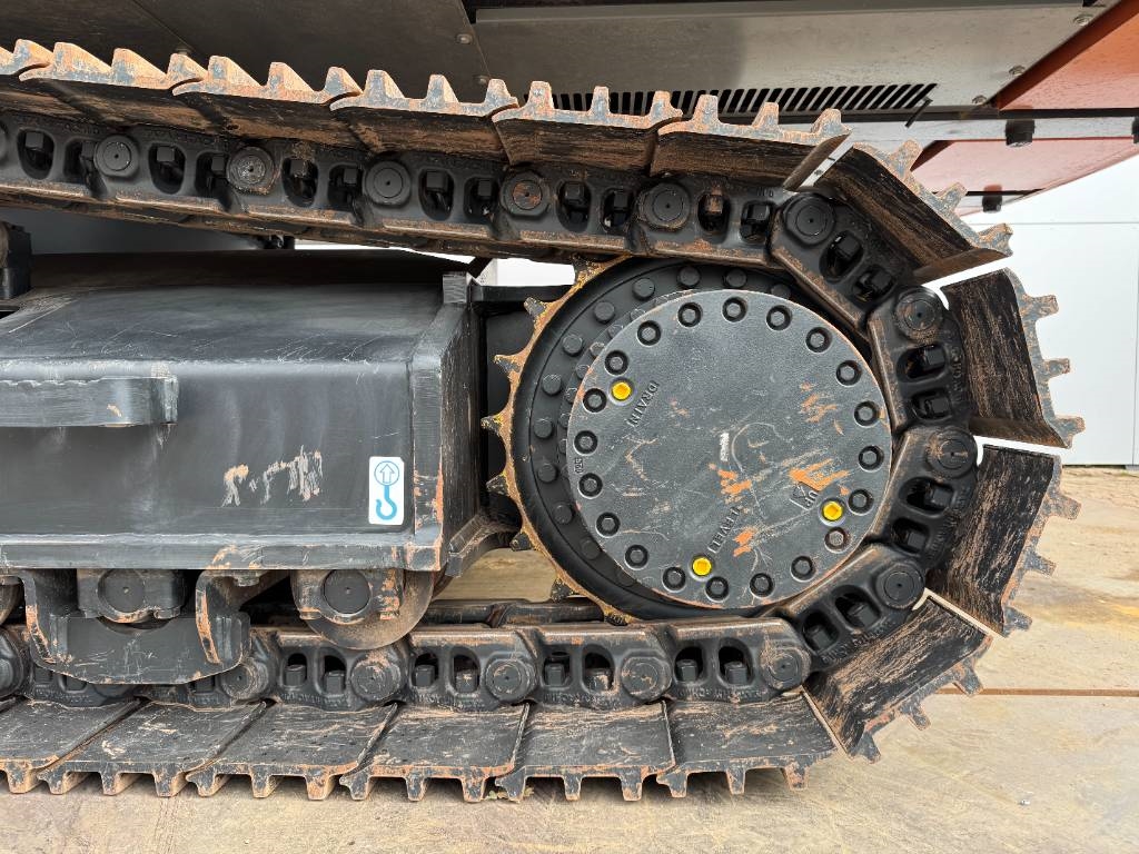Hitachi ZX370-LCH - Hammer Lines / Isuzu Engine