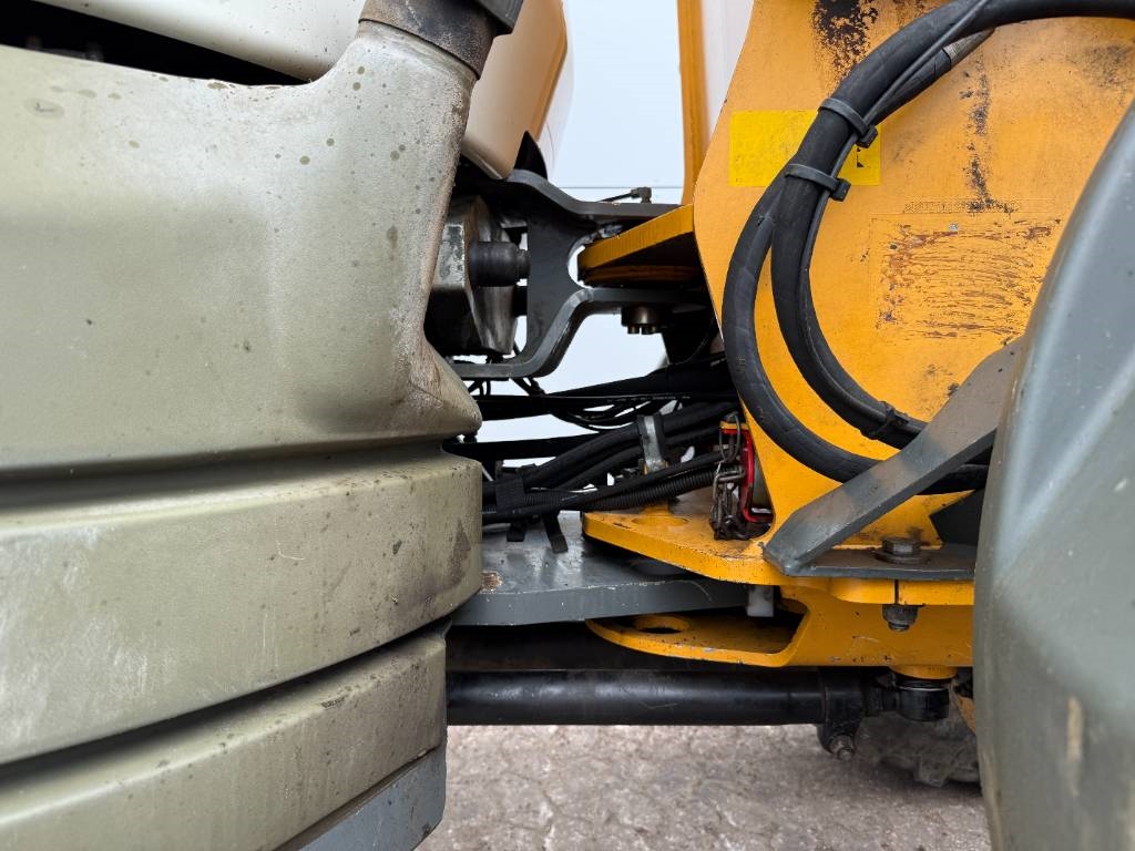 Liebherr L509 Stereo - German Machine / Automatic Greasing