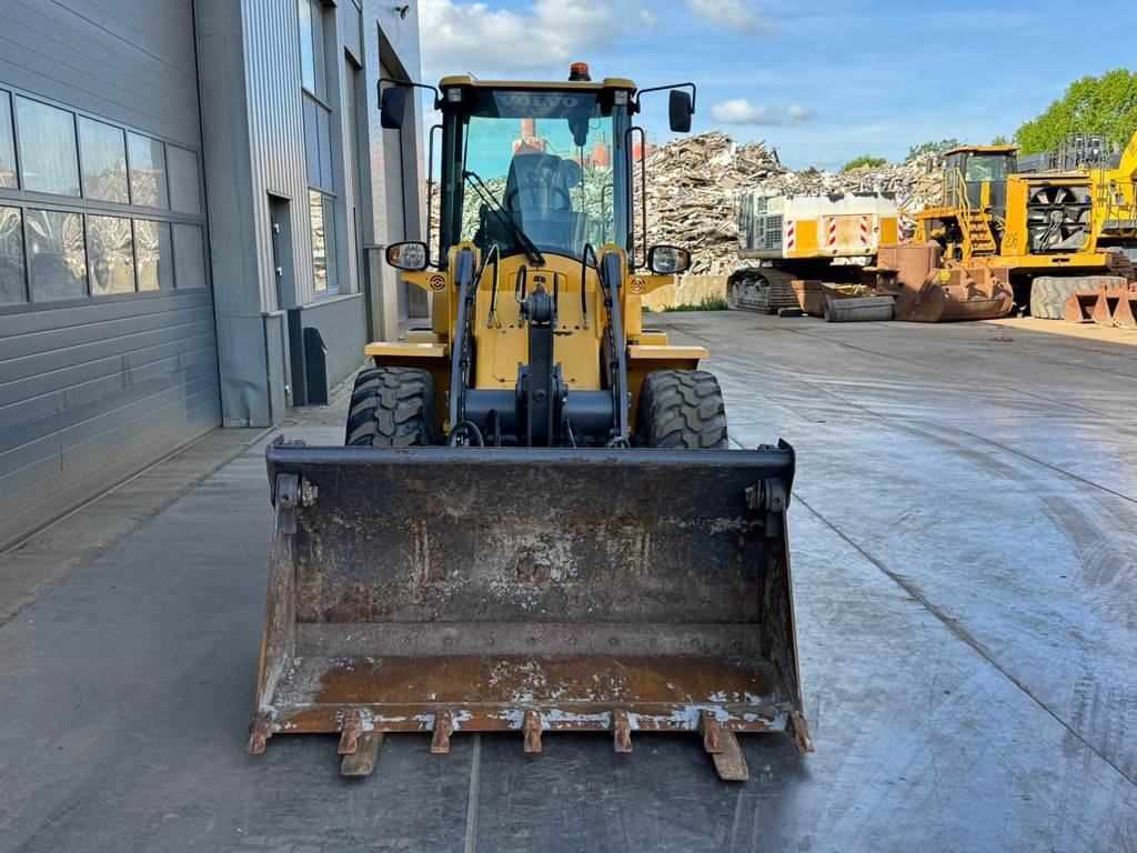 Volvo L30G