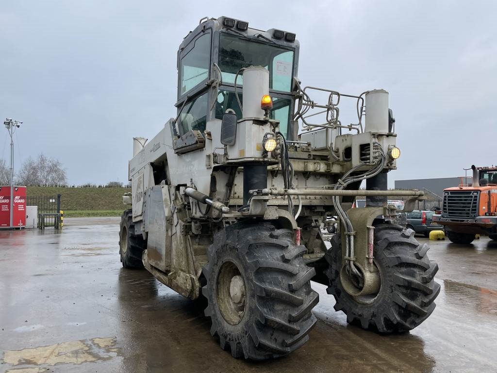 Wirtgen WR 2500S