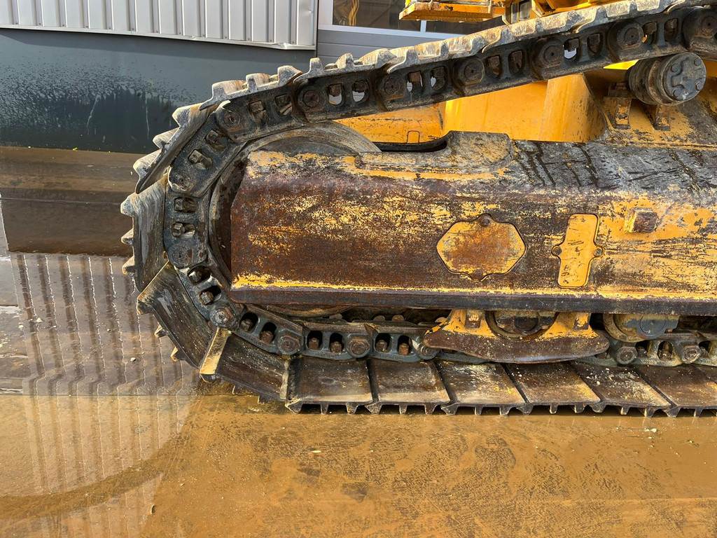 Liebherr R922 HDSL Wimmer Drill