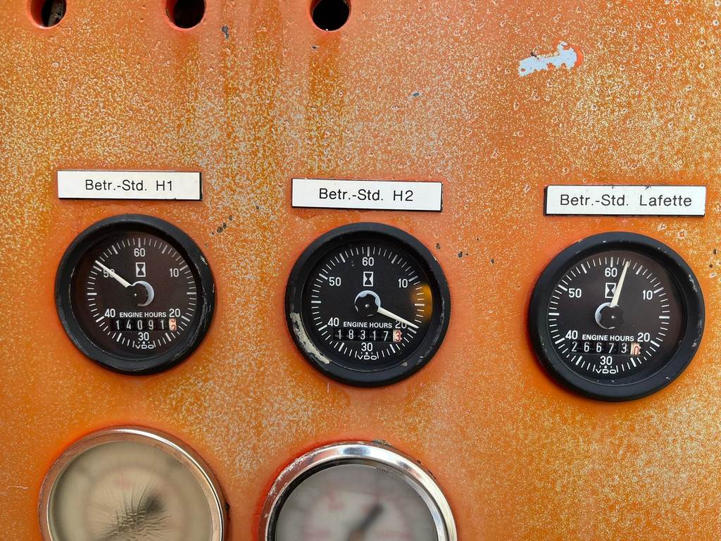 Liebherr R922 HDSL Wimmer Drill