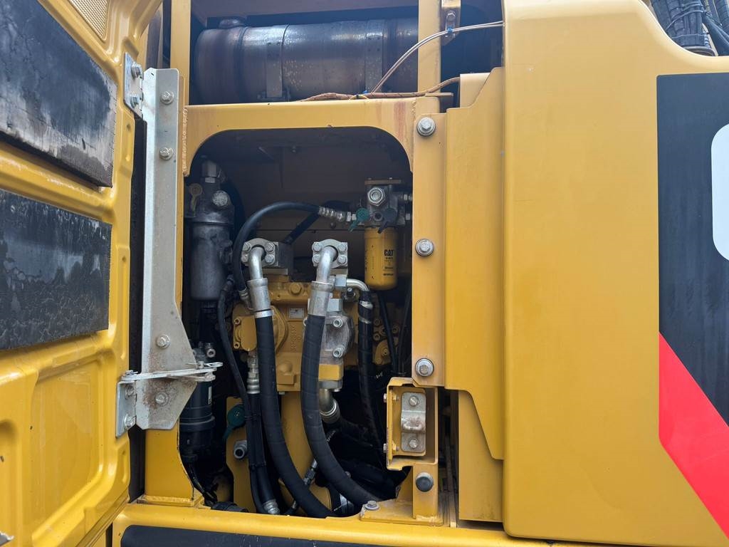 CAT 320E LRR