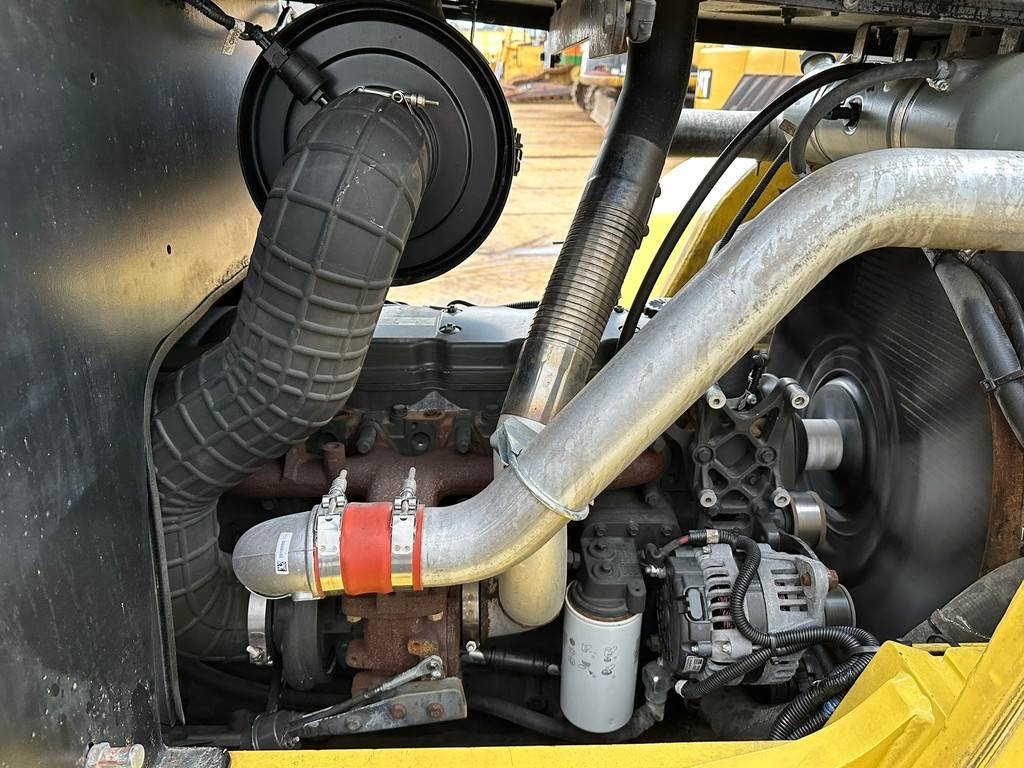 Hyster H12XM-6