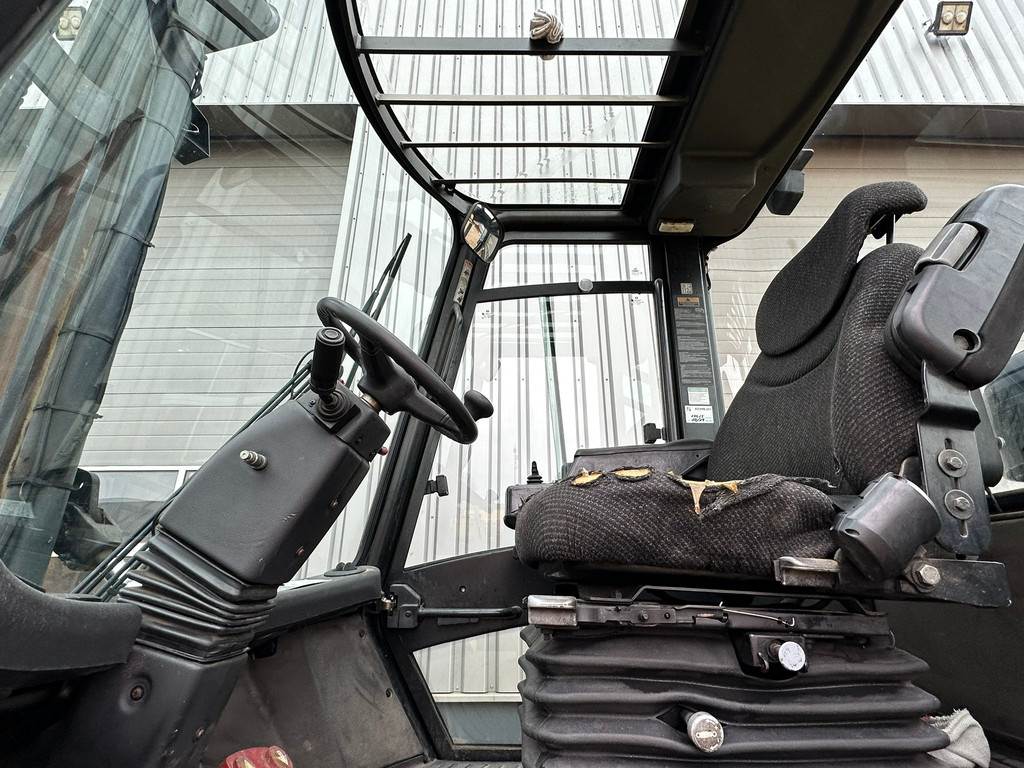 Hyster H12XM-6