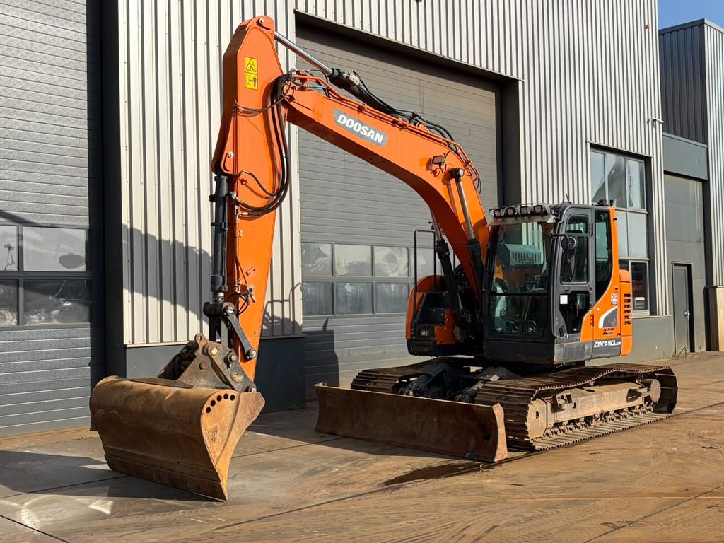 2020 دووسان DX140LCR-5-47499251