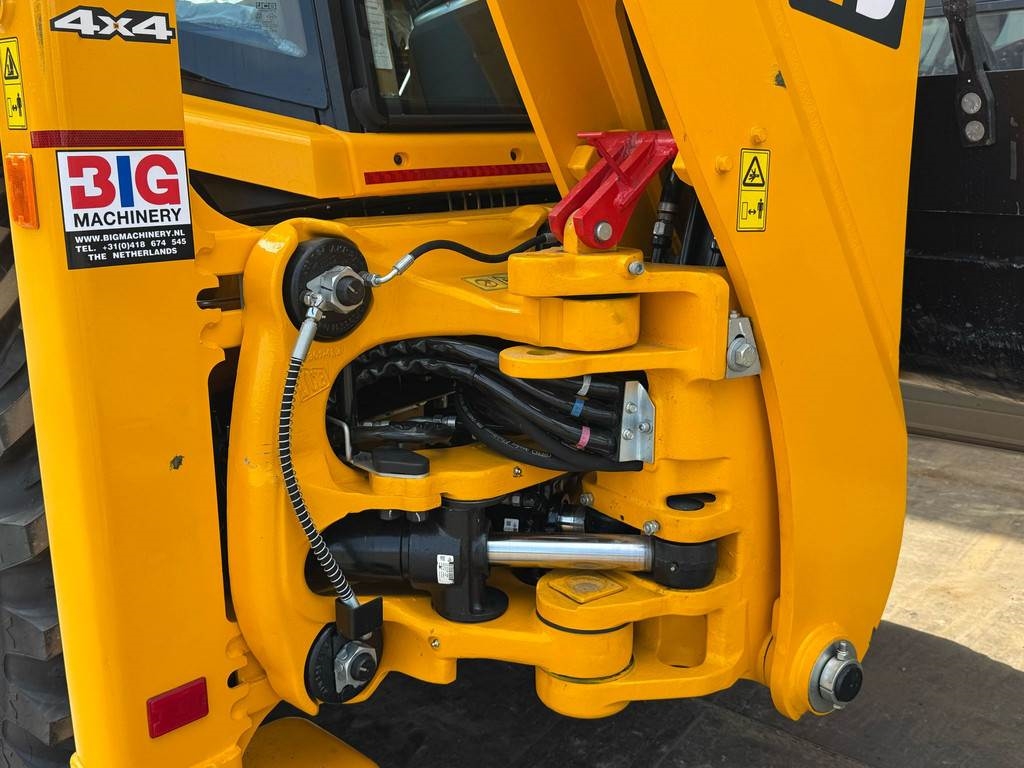 JCB 3DX 4x4 4-1 Bucket, Hammerlines, A/C