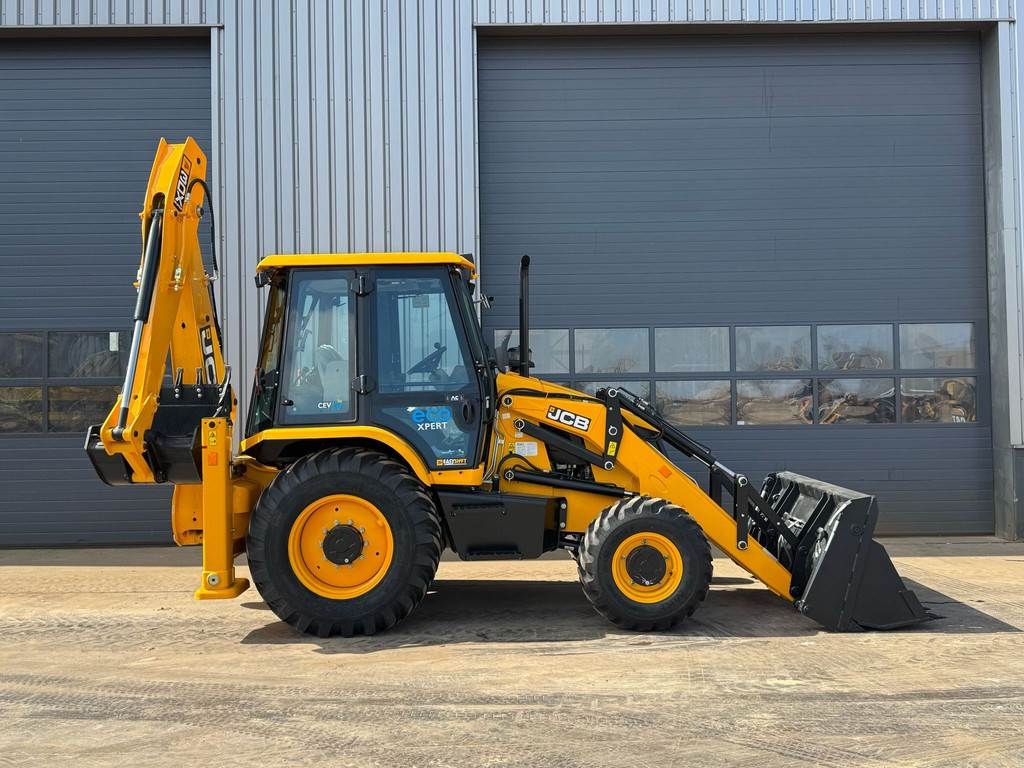 JCB 3DX 4x4 4-1 Bucket, Hammerlines, A/C