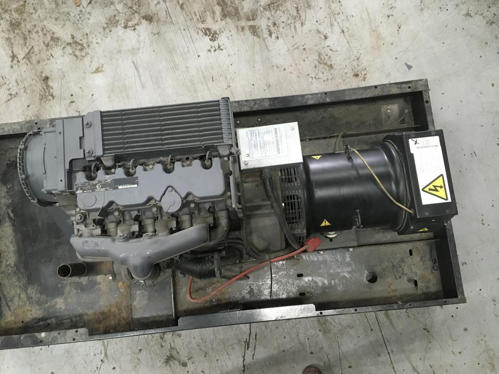 Deutz BF4L2011 GENERATOR 40KVA NEW