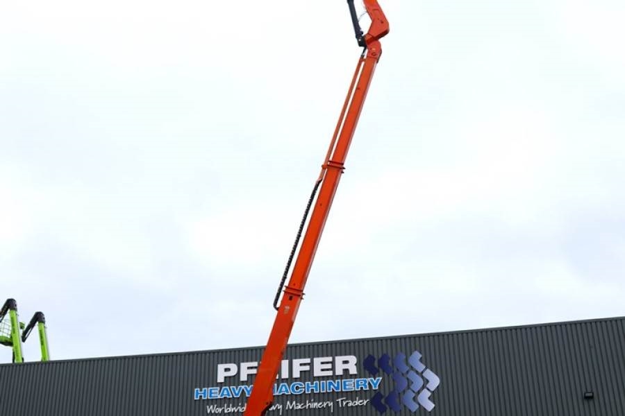 JLG 1250AJP Diesel, 4x4x4 Drive, 40.1m Working Height,