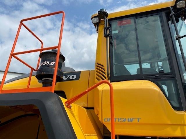 Volvo L 260 H 6.8 cbm MIETE / RENTAL (12002252)