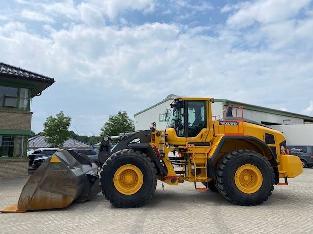 Volvo L 260 H 6.8 cbm MIETE / RENTAL (12002252)