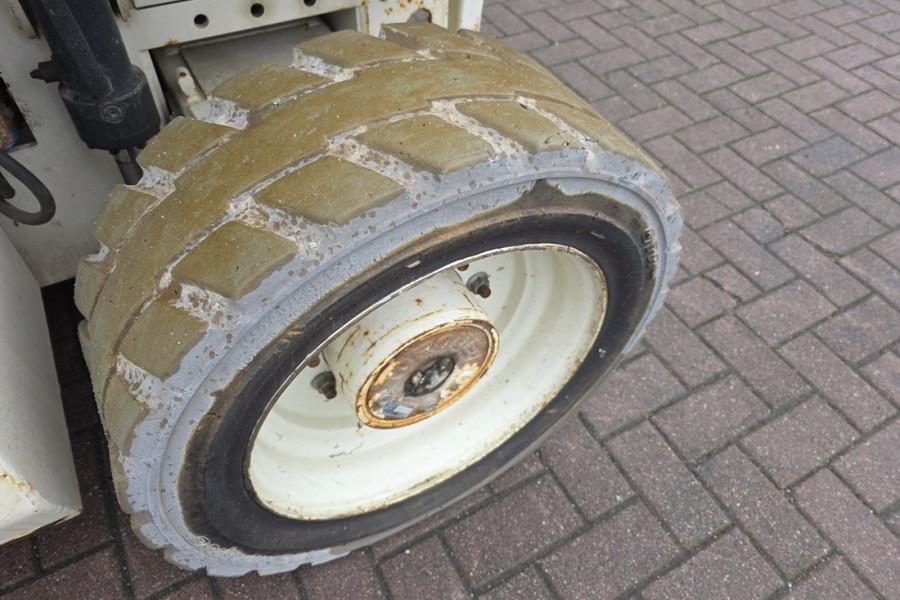 JLG 4069LE Electric, 14.2m Working Height, 360kg Capac