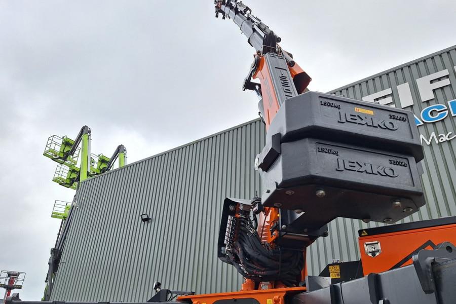 Jekko JF545CDH-2 Diesel/Electric powered, Remote Control