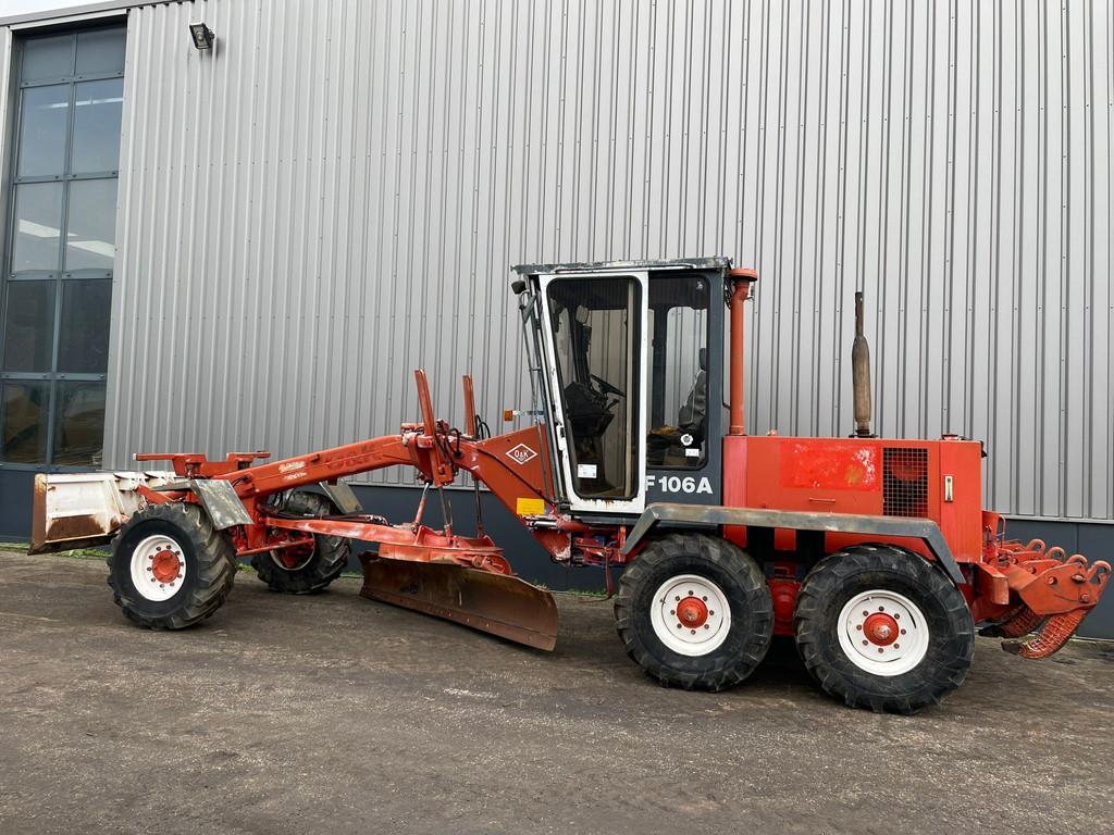 O&K F106A 6x6 Motor Grader