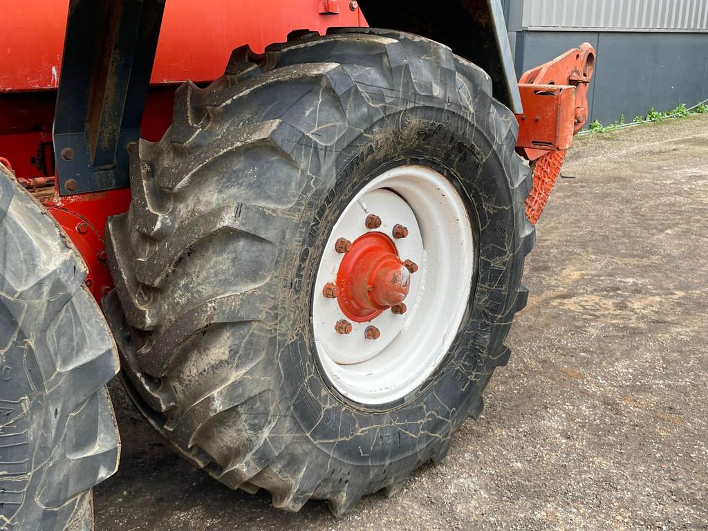 O&K F106A 6x6 Motor Grader