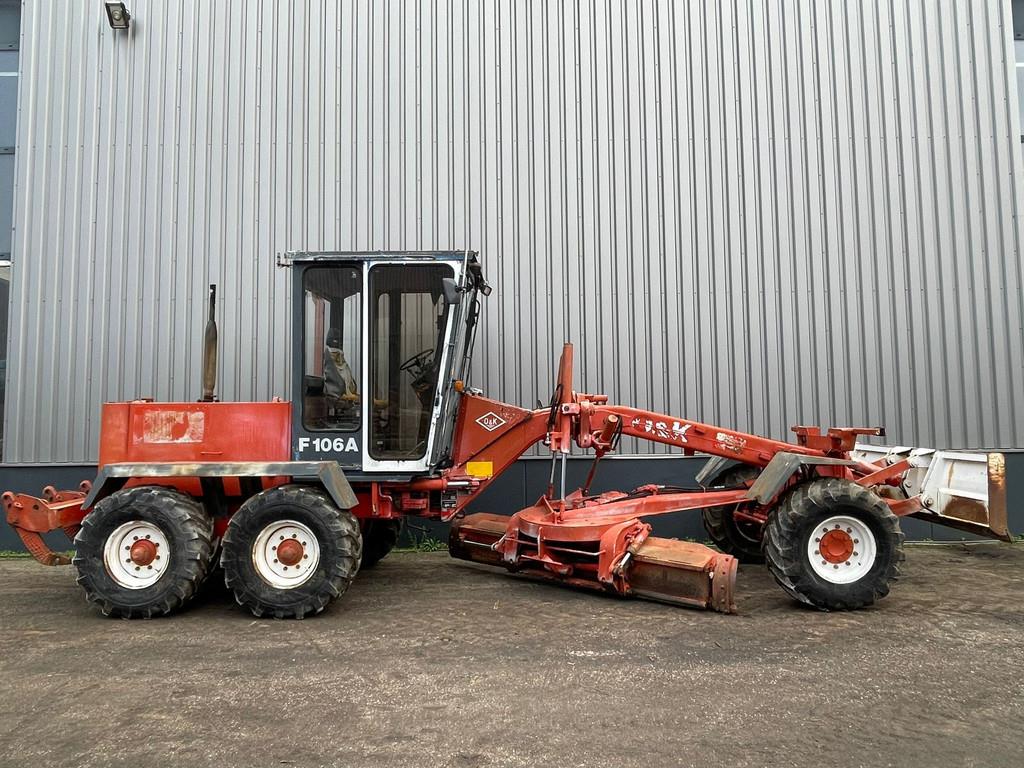 O&K F106A 6x6 Motor Grader