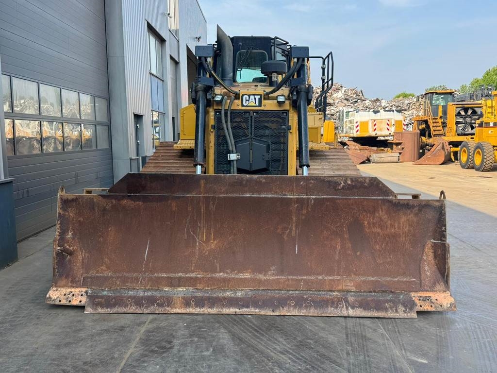 CAT D6T LGP