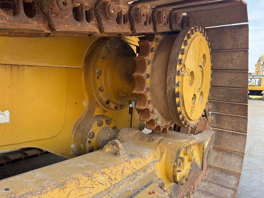 CAT D6T LGP