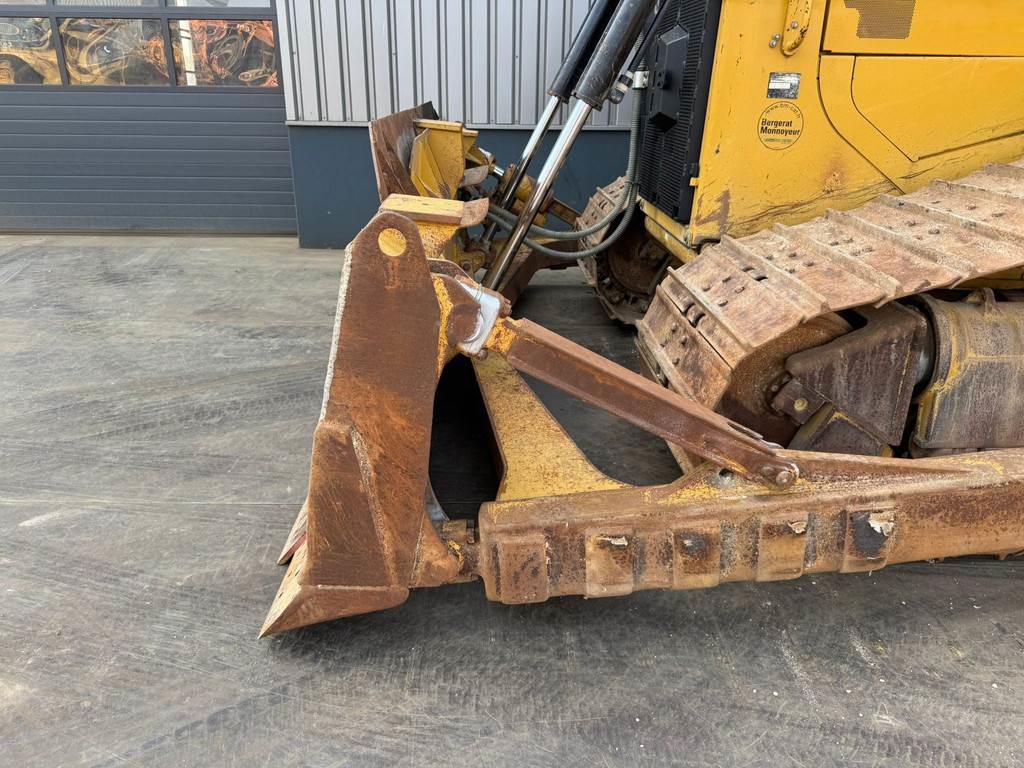 CAT D6T LGP