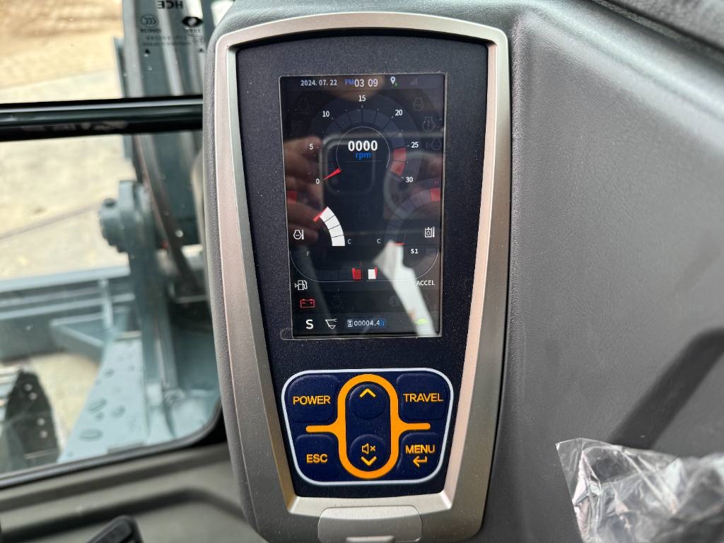 Hyundai HX60 - New / Unused / 2024 Model